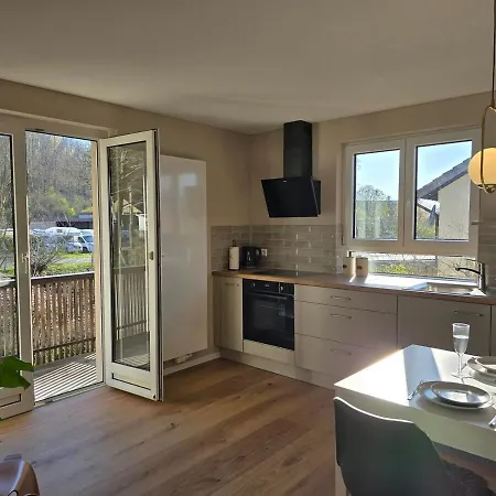 Mit Balkon In Apartment Lorrach
