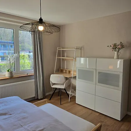 Charmante Mit 3 Schlafzimmer Und Balkon In